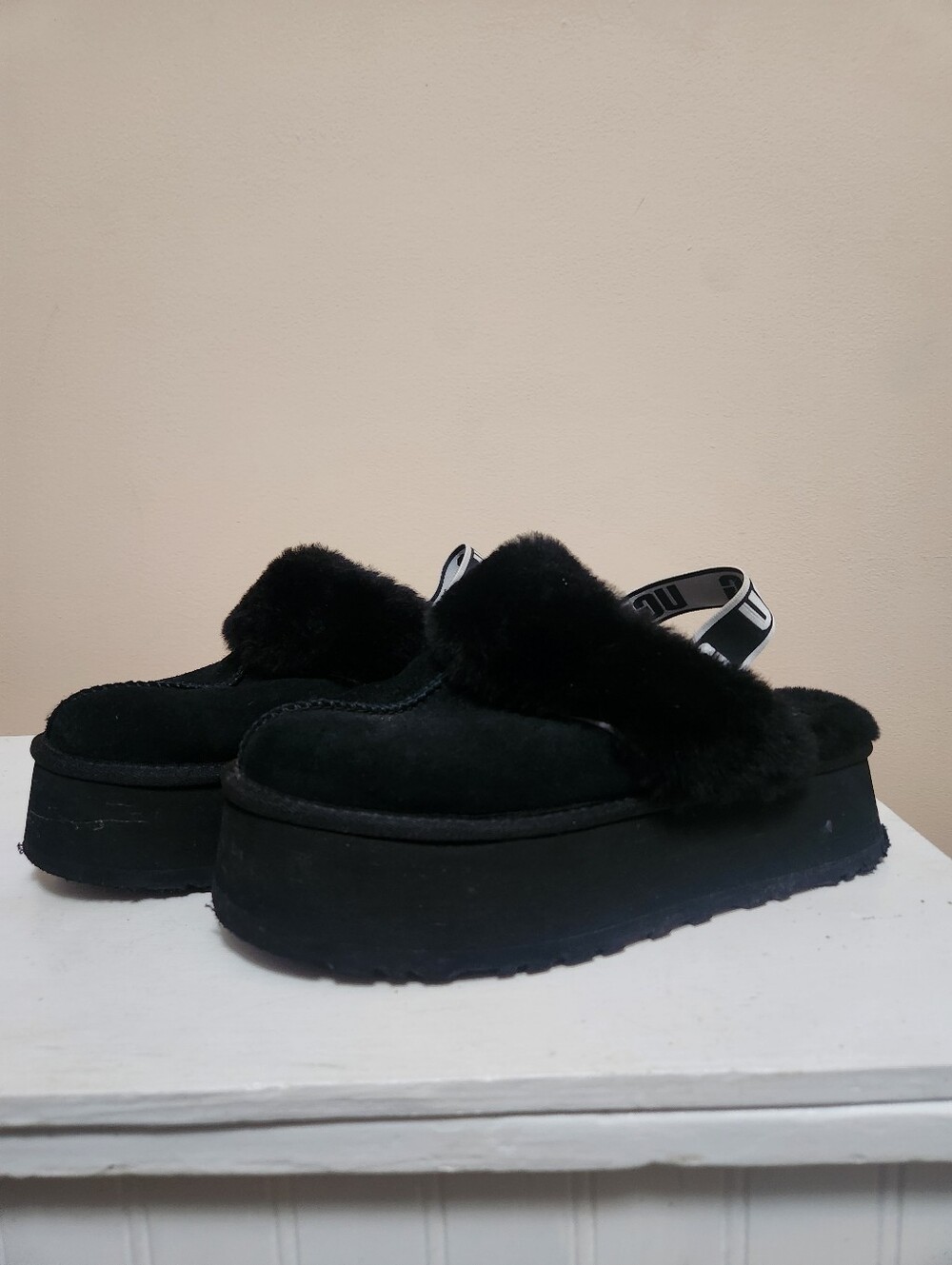 Black Platform UGGs with a 2” Platform